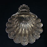 antiques sales, bygones and collectables auctions